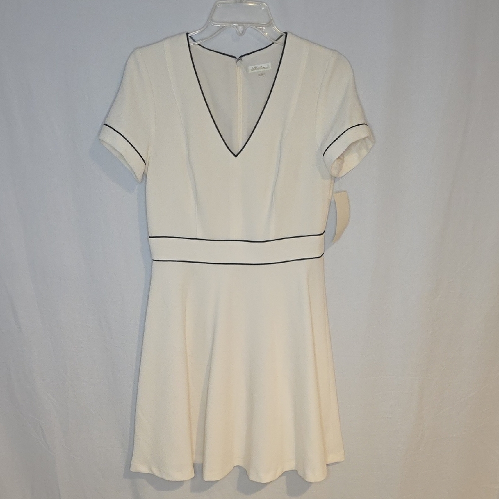 Shoshanna Simple Short Sleeve Dress NWT